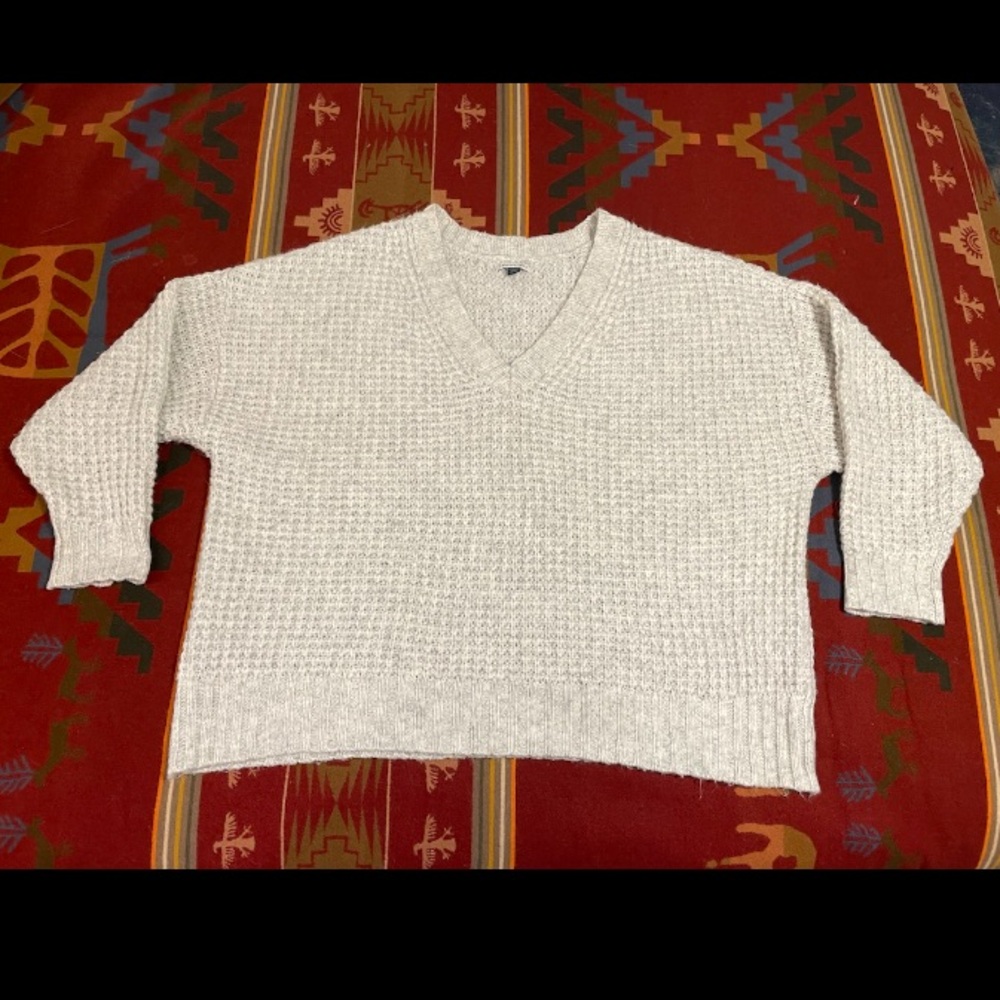 American Eagle Light Grey V-Neck Oversized Waffle Knit Sweater Womens XL EUC